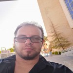تصویر کاربر با کد 412737