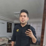 تصویر کاربر با کد 550298