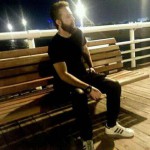 تصویر کاربر با کد 584886