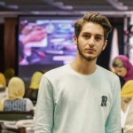 تصویر کاربر با کد 74198