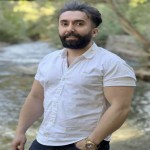 تصویر کاربر با کد 304743