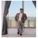 تصویر کاربر با کد 660437
