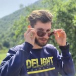 تصویر کاربر با کد 932063