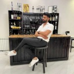 تصویر کاربر با کد 936717