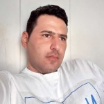 تصویر کاربر با کد 886538
