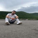 تصویر کاربر با کد 834488