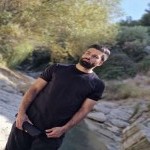 تصویر کاربر با کد 889849