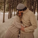 برنامه دوست یابی برای ایفون: جستجوی عشق در دنیای دیجیتال